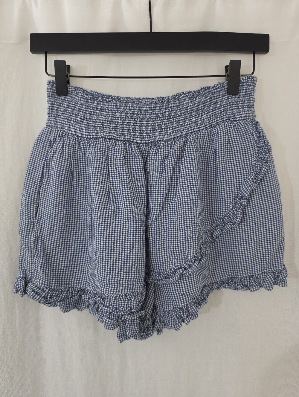 Japna Blue Gingham Smocked-Waist Shorts in Blue & White Women's Size S